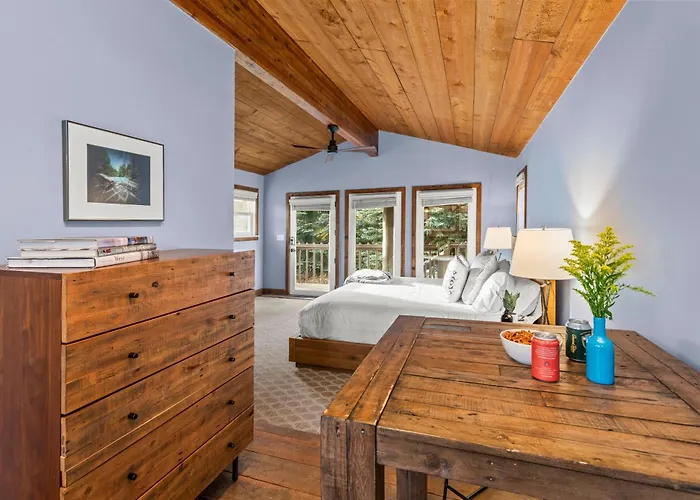 Holiday home Abode At Alpine Retreat